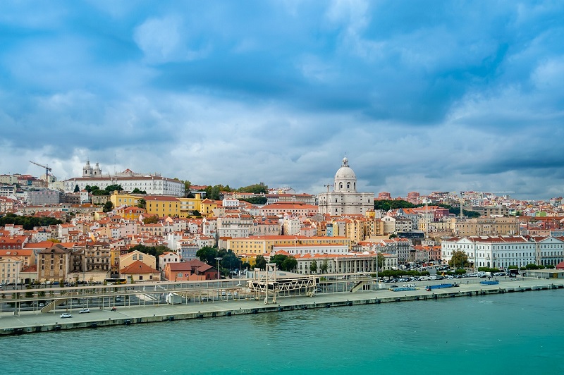 Houses for sale in Lisbon Portugal