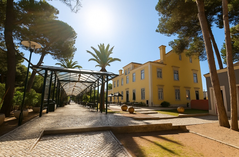 Casa da Guia, Cascais: restaurants, shops, and stunning sea views from the cliffs